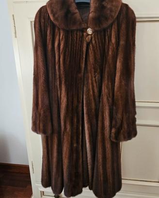 Pelliccia vintage in visone marrone