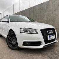 Audi A3 2.0 TDI 170 CV Quattro S-Line,Bluetooth,Cl