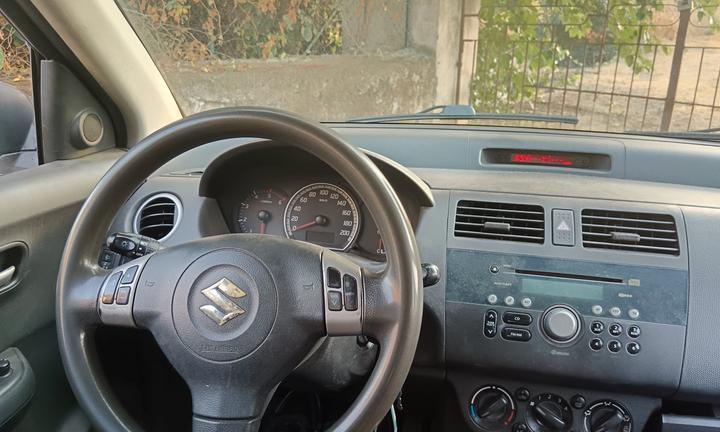 Suzuki swift 2006
