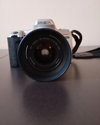 Minolta Dynax 404si + Tracolla