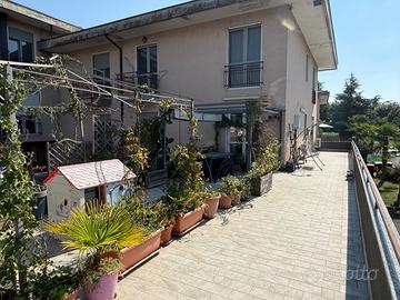 Trilocale con ampio terrazzo
