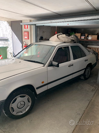 w 124 berlina prima serie carburatore manuale