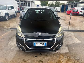 Peugeot 208 BlueHDi 75 5 porte Allure