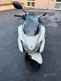 SCOOTER SUZUKI BURGMAN STREET 125 EX