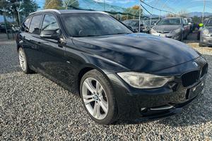 Bmw 320 320d Touring Sport automatica navigatore