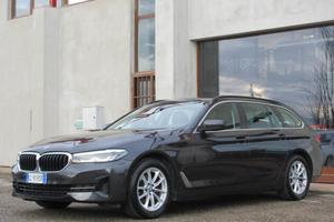 BMW Serie 5 Touring 520d Touring mhev 48V xdrive B