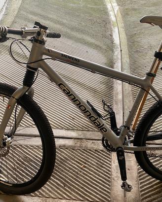 Mountainbike Cannondale