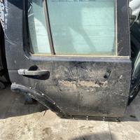 Porta post dx land rover discovery