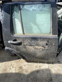 Porta post dx land rover discovery