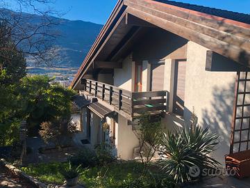 Privato vende casa singola