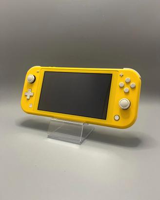 Nintendo Switch Lite Gialla 🟡 - con omaggio