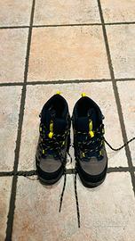 Scarponcini trekking come nuovi