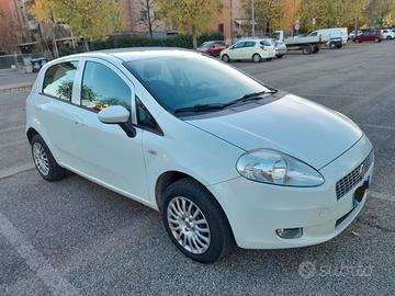 FIAT Grande Punto - 2010