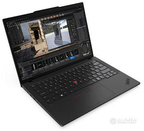 Lenovo ThinkPad P14s G5 R7-8840HS 16GB 512GB 3YW
