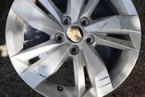 Cerchio in lega originale Volkswagen Polo 15” ET40