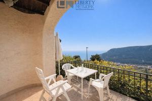 Villa di 180 m² con 4 locali e box auto a Finale L