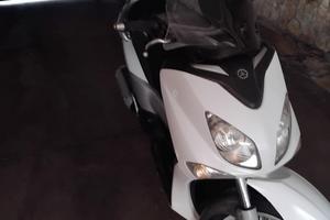 Yamaha xcyti 250