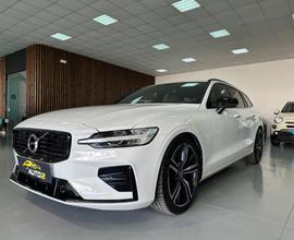 VOLVO V60 B4 (d) Geartronic R-Design*IVA ESPOSTA