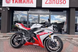 Yamaha YZF R1 Akrapovic