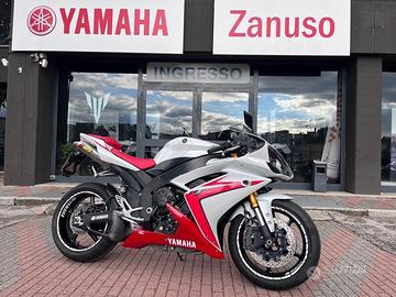Yamaha YZF R1 Akrapovic