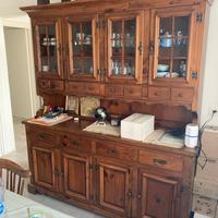 Credenza in ciliegio appena restaurata