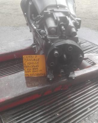 Cambio Manuale Mercedes C220 cod 2122600301