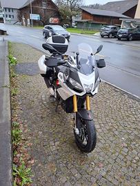 Aprilia caponord 1200