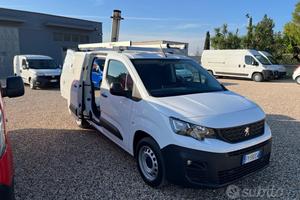 Peugeot Partner Maxi 2019 allestito 3 posti