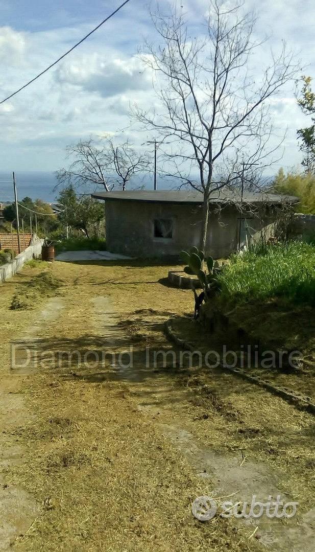 Terreno panoramico a San Giovanni Montebello - Vista 2