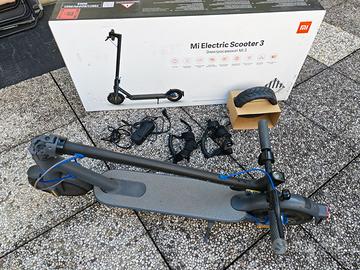 Monopattino Xiaomi Mi Electric Scooter 3