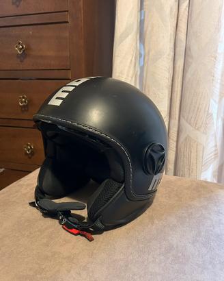 Casco Momo Design nero “S”  con visiera scura