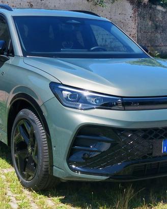 VW Tiguan 1.5 eTSI DSG R-Line GARANZIA VW  2028