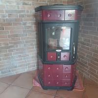 stufa a legna lincar mod. monellina con maioliche