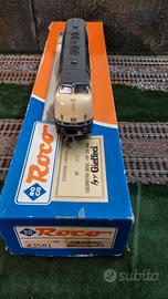 Locomotiva V220 Roco scala H0 43581