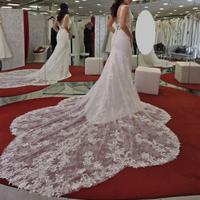 Abito da sposa e velo