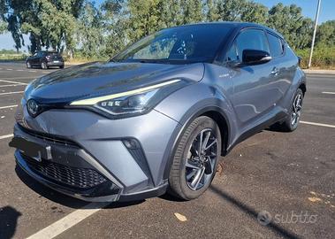 TOYOTA CH-R 2.0 BENZINA