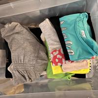 Abbigliamento bambina  oltre 25 capi