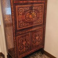 mobile bar intarsiato