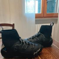 abbigliamento bdc o MTB casco e scarpe 