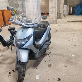 Beverly 250 ie