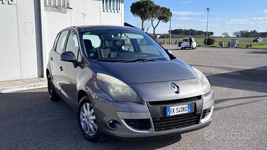 Renault Scenic Scénic X-Mod 1.5 dCi 110CV EDC Dyna
