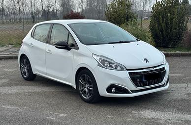 Peugeot 208 1.2 82cv 2017
