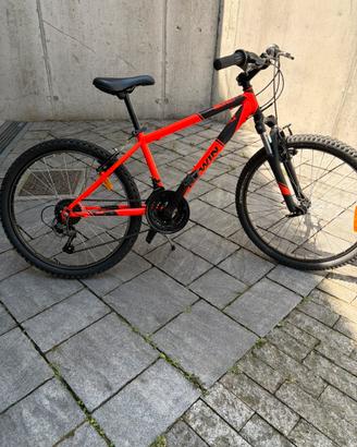Bicicletta Mtb Rockrider 500 24 pollici usata poco