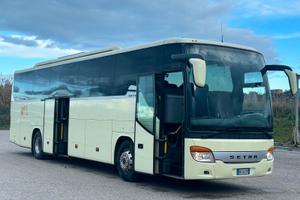Setra s 415 gt hd