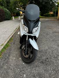 Yamaha Xmax 125 - 7000km