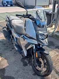 BMW C400X