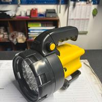 Torcia ricaricabile 19 led