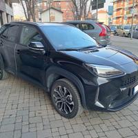 toyota yaris cross lounge