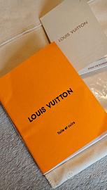 Borsa Canoé, realizzata in tela Monogram