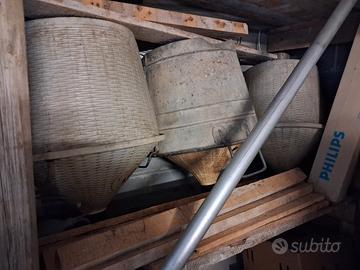 damigiane/botti per vino, vintage. ritiro a novara